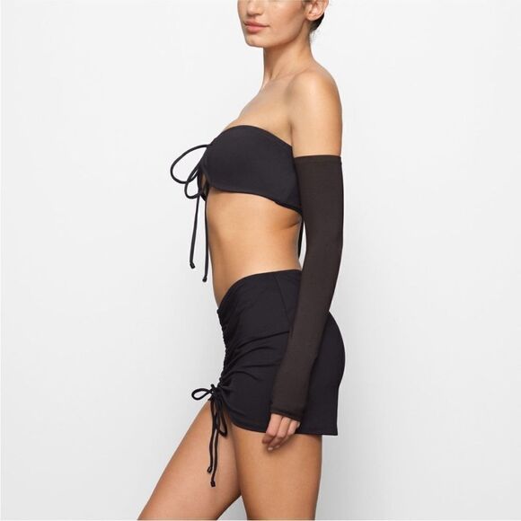 SKIMS NWT Long Sleeve Bikini Top in Onyx size L - Picture 2 of 5
